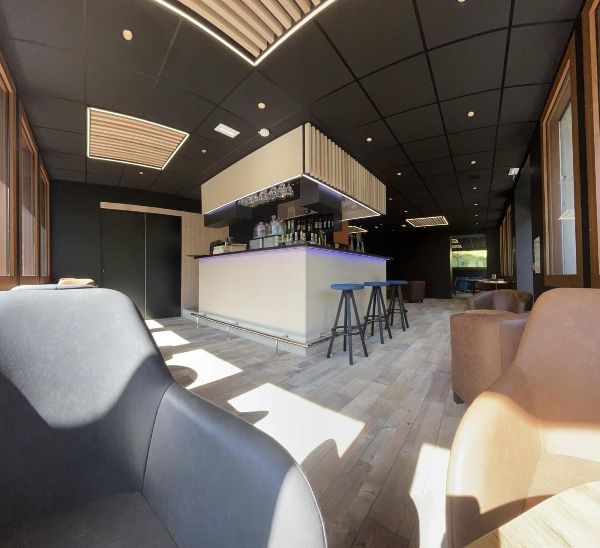 Hotel Du Puy Ferrand , Restaurant La Table De L'Ours Le Mont-Dore Ngoại thất bức ảnh
