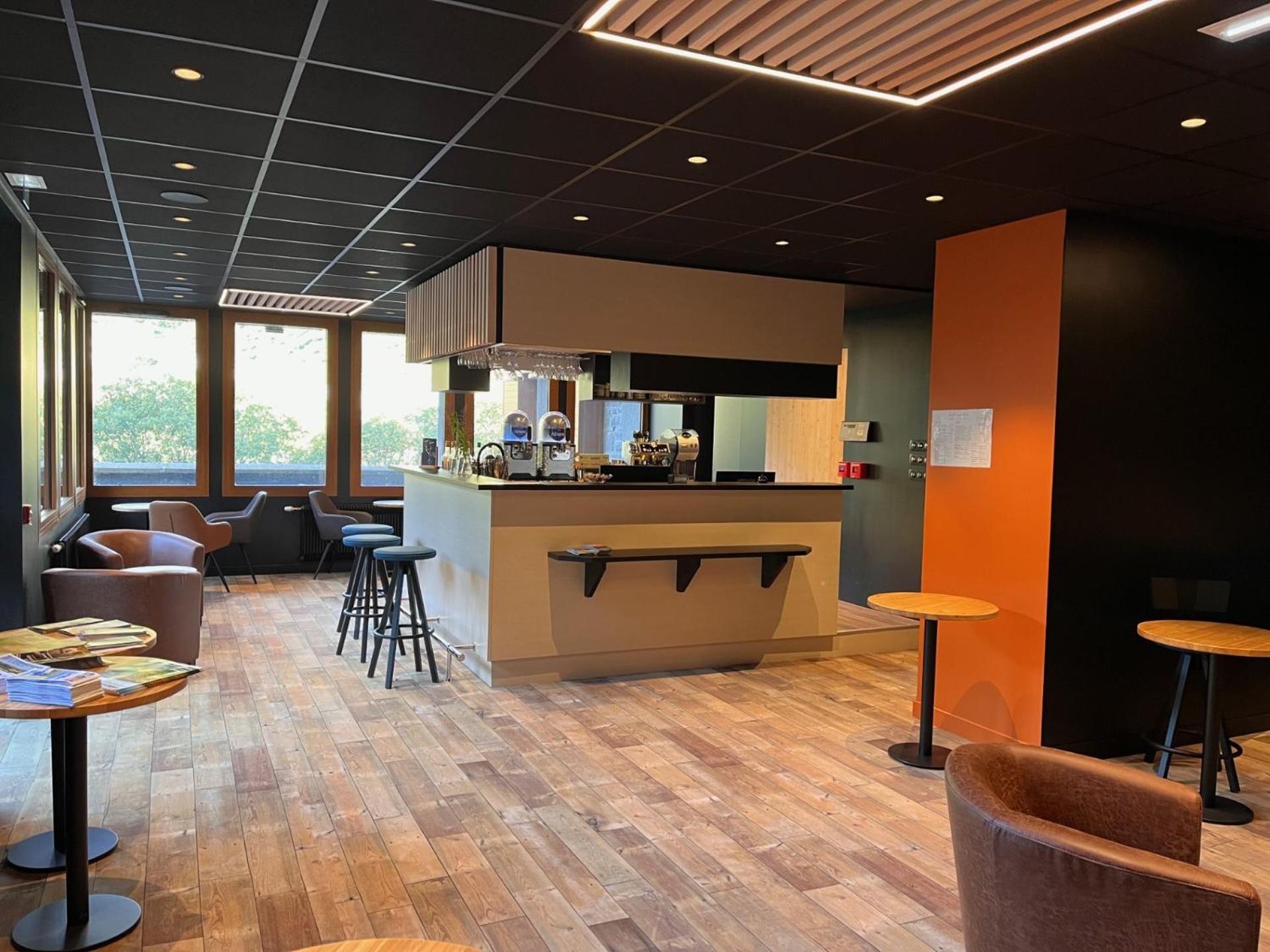 Hotel Du Puy Ferrand , Restaurant La Table De L'Ours Le Mont-Dore Ngoại thất bức ảnh