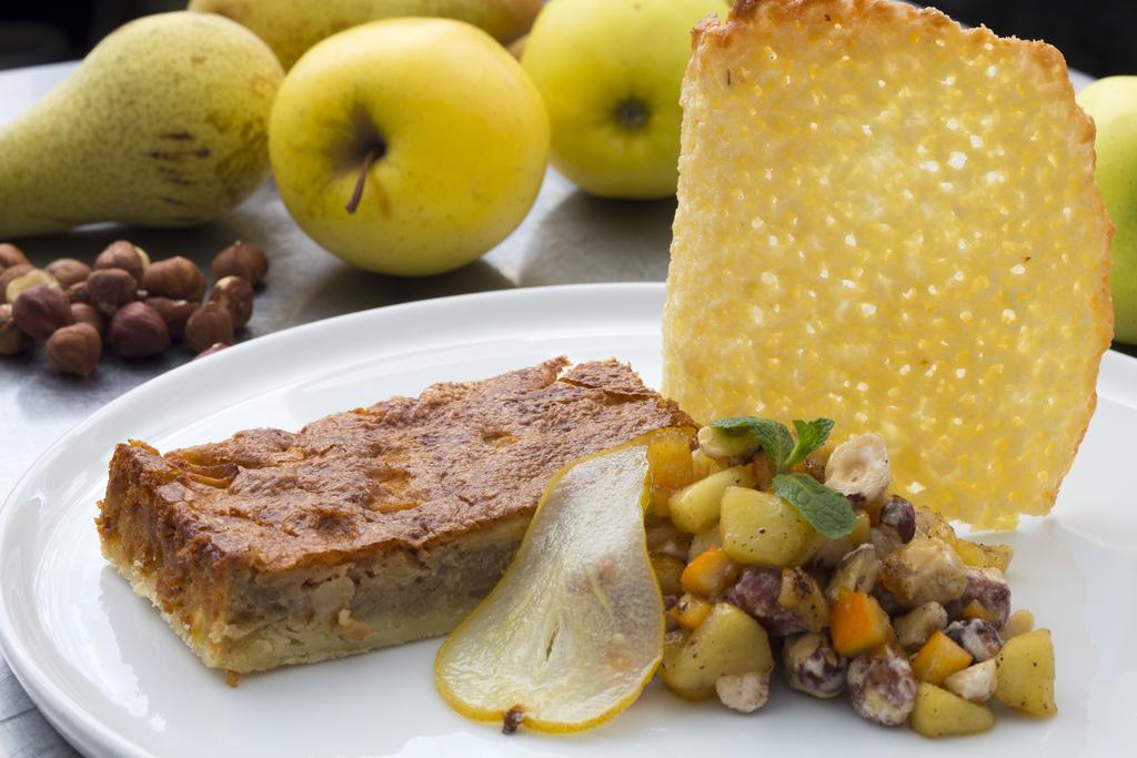 Hotel Du Puy Ferrand , Restaurant La Table De L'Ours Le Mont-Dore Ngoại thất bức ảnh